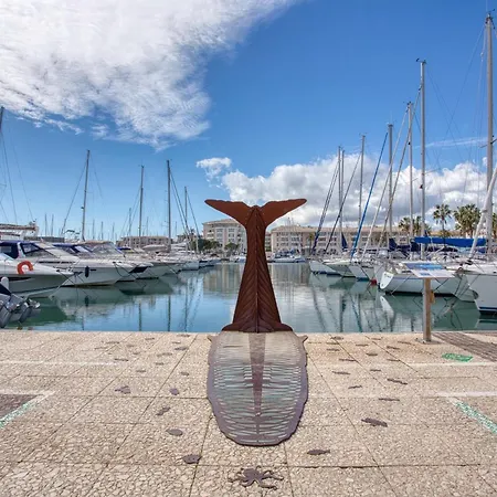 Porte D'hermes - Appt Climatise A 1km De La Plage アパート Fréjus
